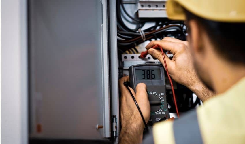When You Should Replace Your Electrical Panel